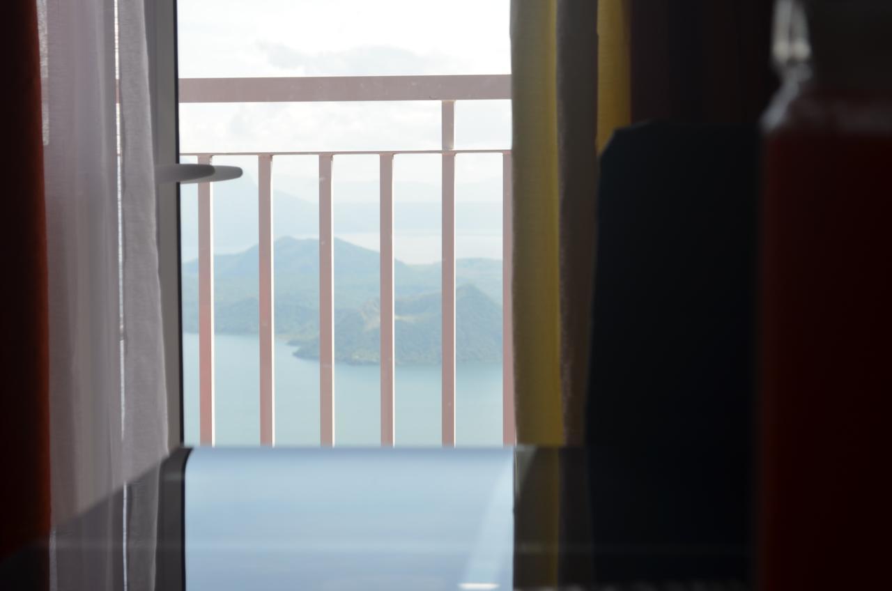 Holy Family Condo At Wind Residences,Tagaytay Tagaytay City Kültér fotó
