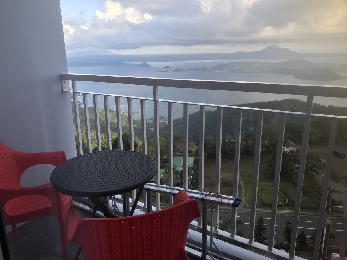 Holy Family Condo At Wind Residences,Tagaytay Tagaytay City Kültér fotó